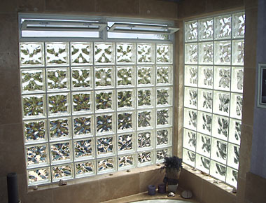 Decora pattern glass block corner window with vents.